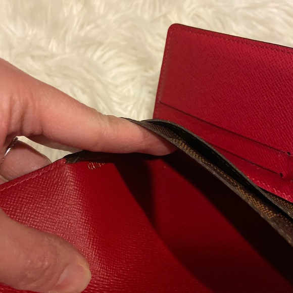 Louis Vuitton Josephine wallet - Picture 7 of 13